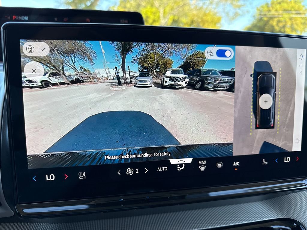 New 2025 Ford Expedition Max Active image 27