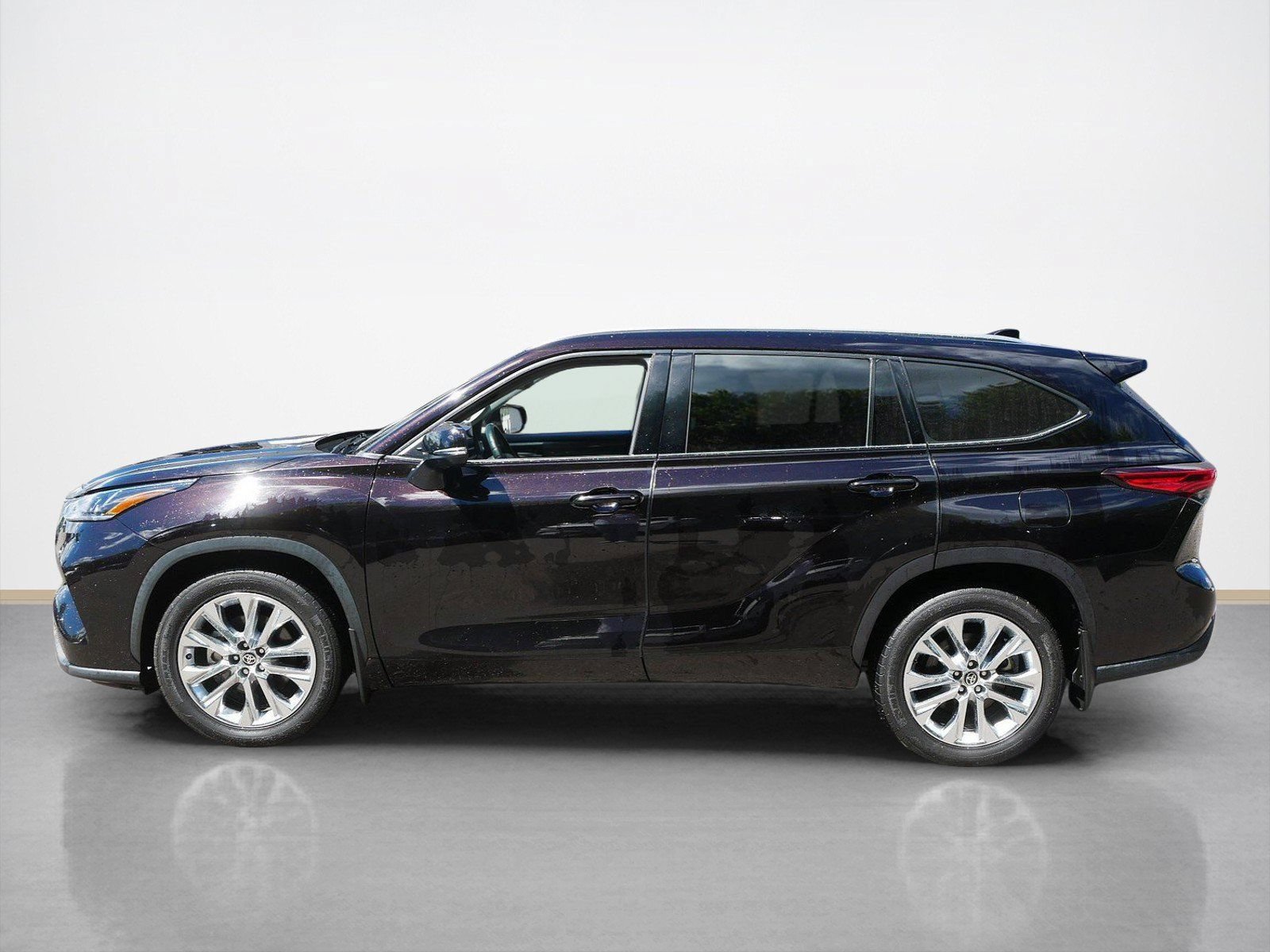 Used 2020 Toyota Highlander Limited AWD/4WD image 6