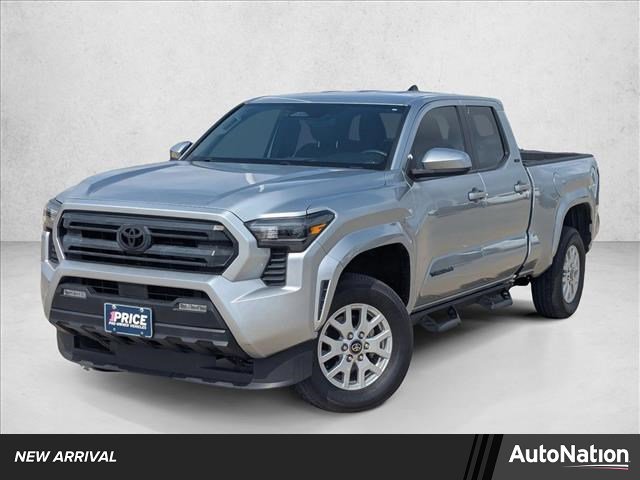 Used 2025 Toyota Tacoma SR5 image 1