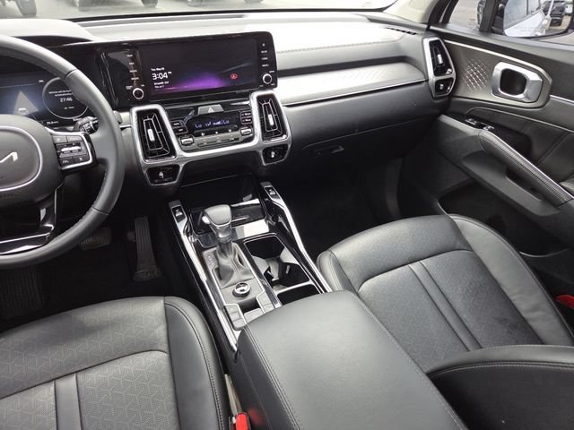 Used 2023 Kia Sorento SX AWD/4WD image 33