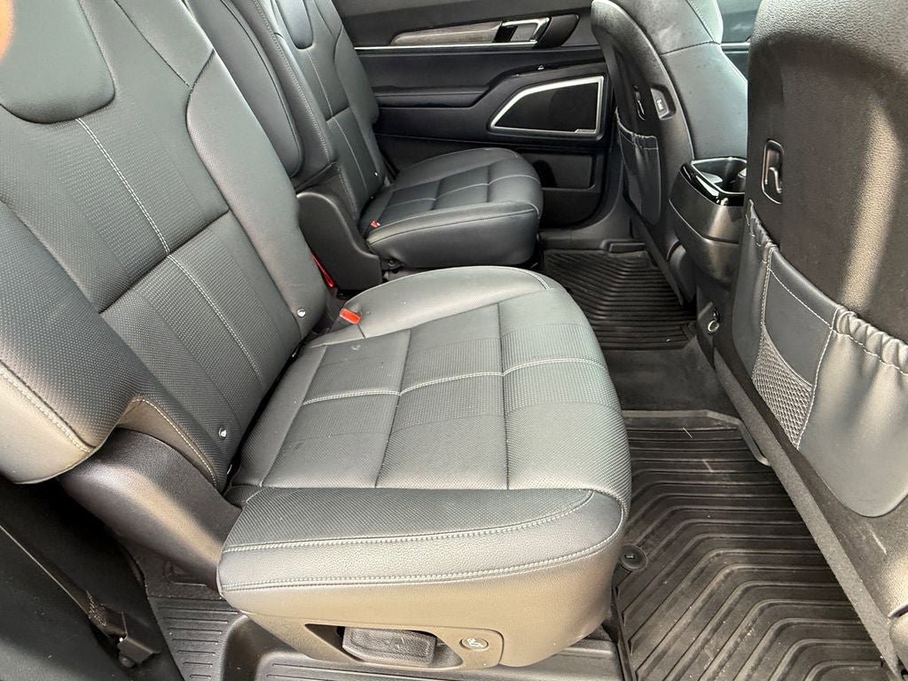Used 2022 Kia Telluride EX w/ EX Premium Package FWD image 11