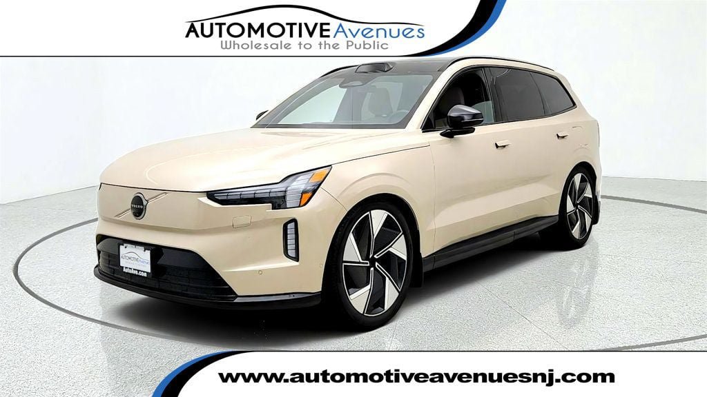 Used 2025 Volvo EX90 Ultra