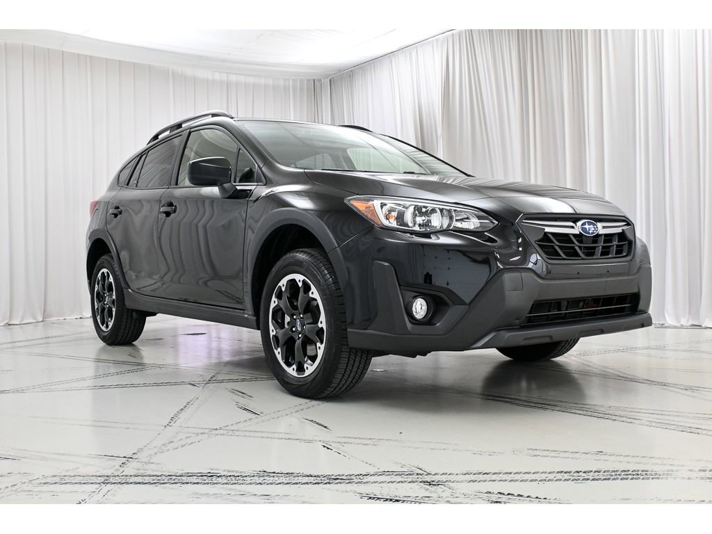 Used 2023 Subaru Crosstrek 2.0i Premium image 2