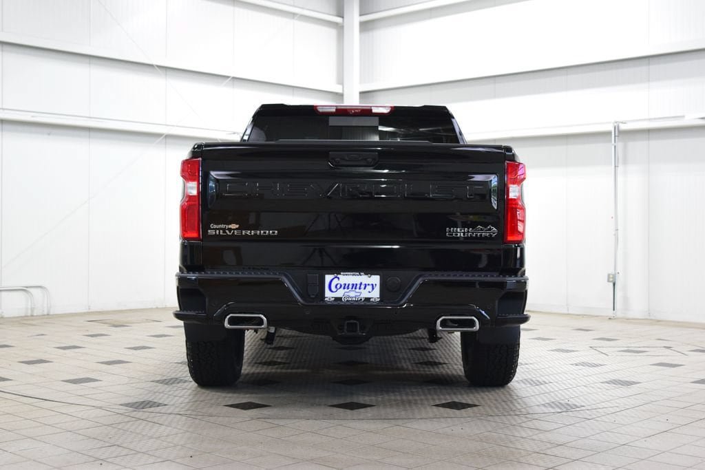 New 2026 Chevrolet Silverado 1500 High Country w/ Technology Package AWD/4WD image 7