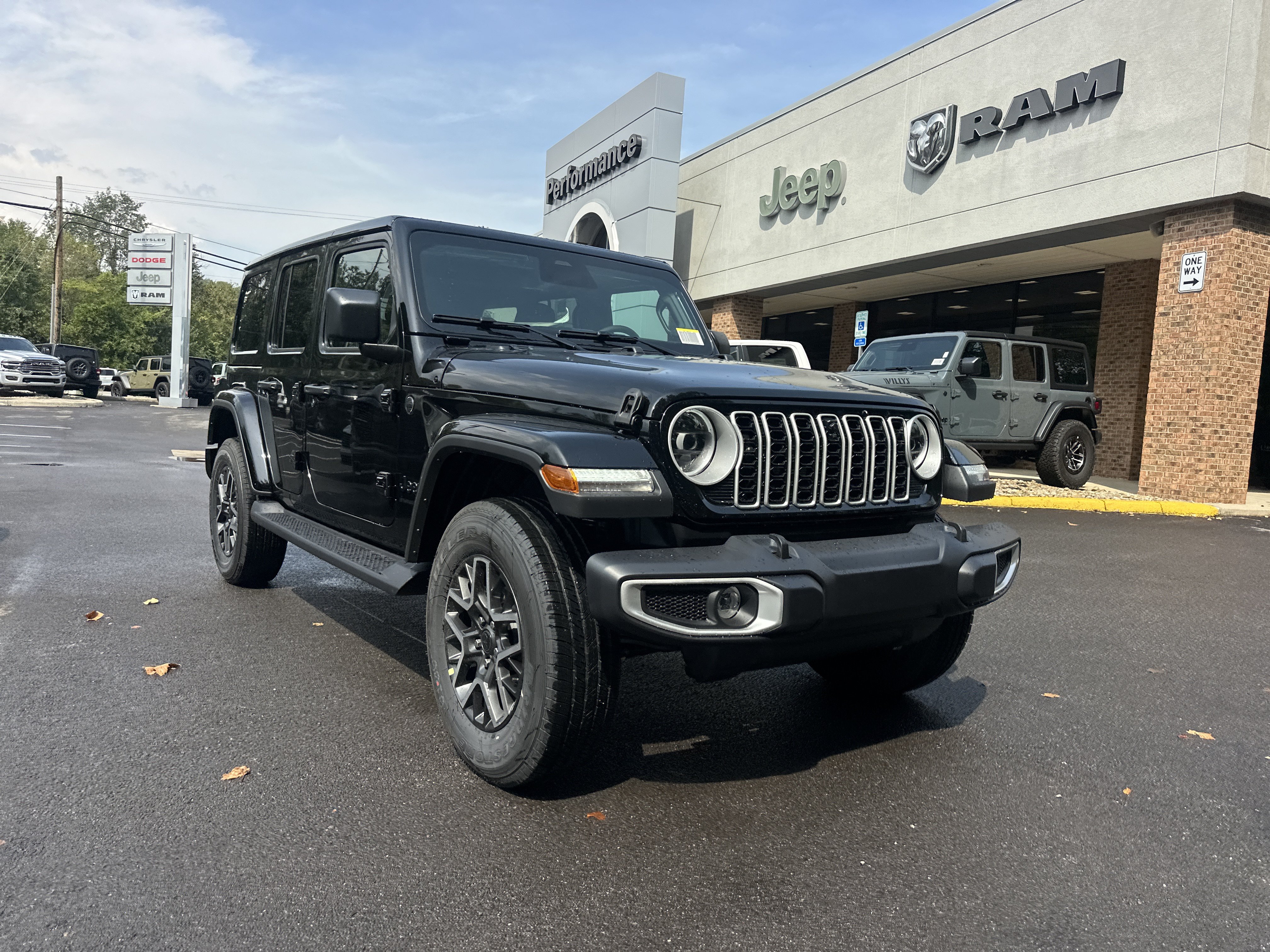 New 2027 Jeep Wrangler Unlimited Sahara AWD/4WD image 19