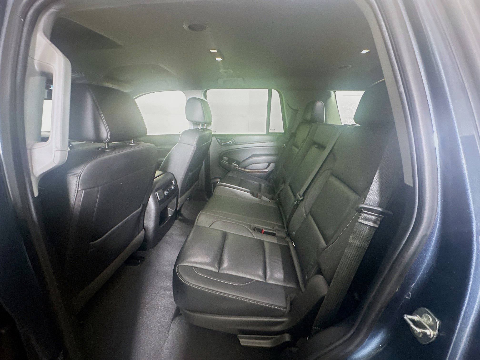 Used 2020 Chevrolet Tahoe LT w/ Luxury Package AWD/4WD image 29