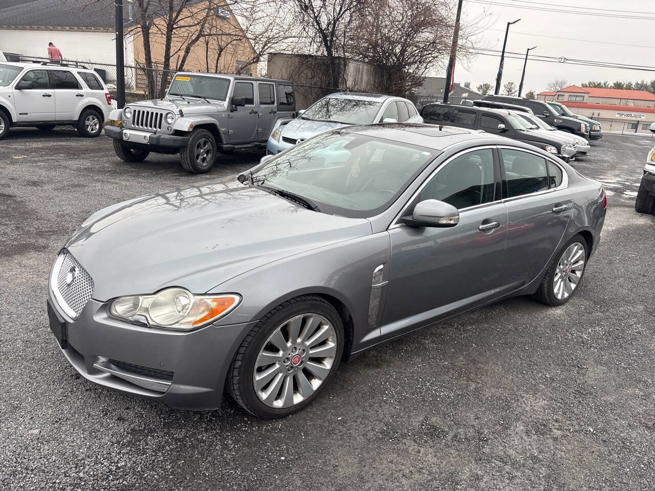 Used 2009 Jaguar XF Premium RWD image 10