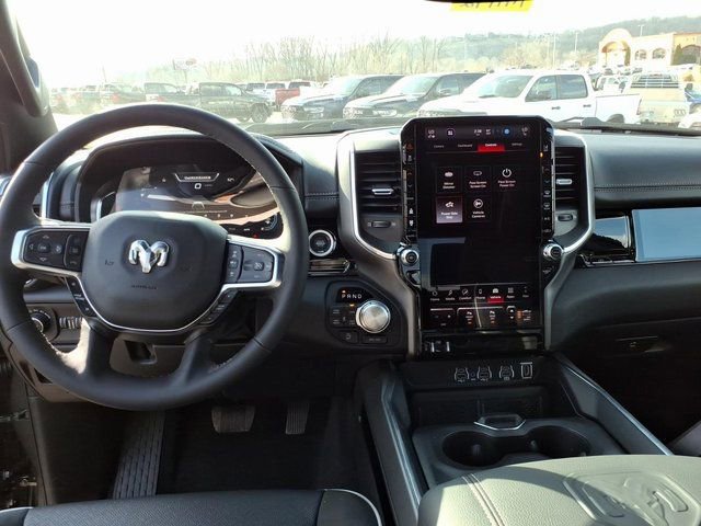 New 2026 RAM 1500 Laramie AWD/4WD image 9