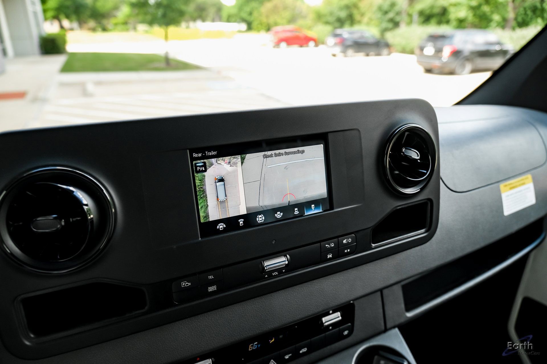 Used 2022 Mercedes-Benz Sprinter 2500 image 47