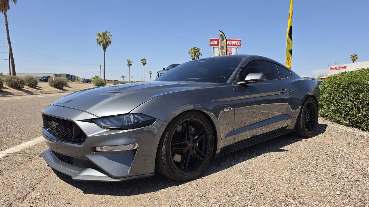 Used 2022 Ford Mustang GT RWD image 2