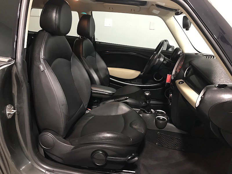 Used 2013 MINI Cooper S image 14