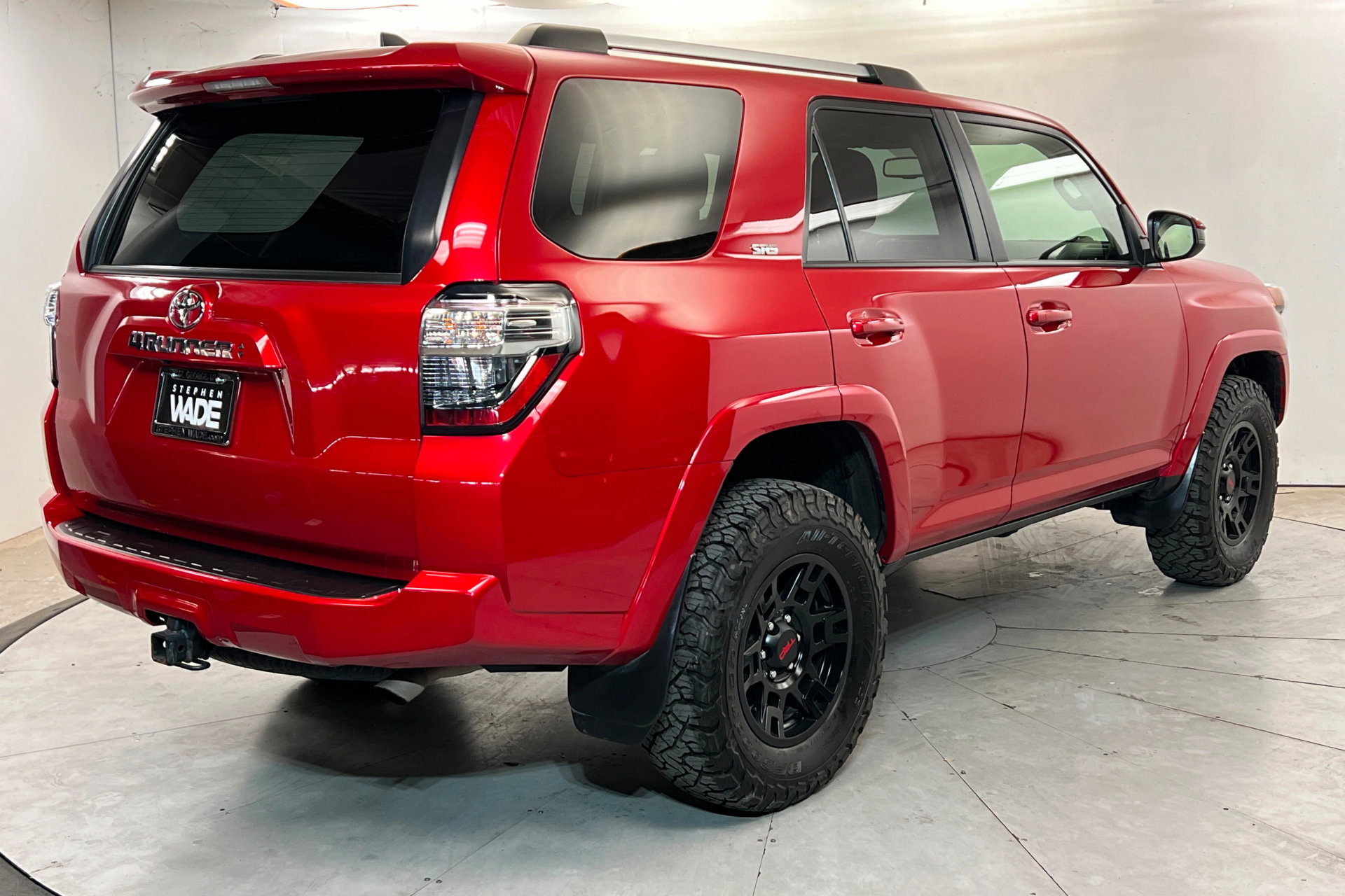 Certified 2023 Toyota 4Runner SR5 AWD/4WD image 6