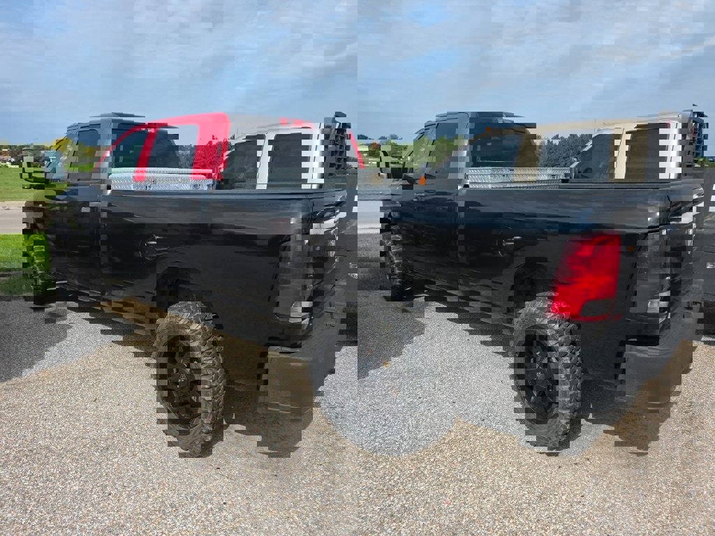 Used 2011 RAM 3500 ST w/ Cold Weather Group image 5