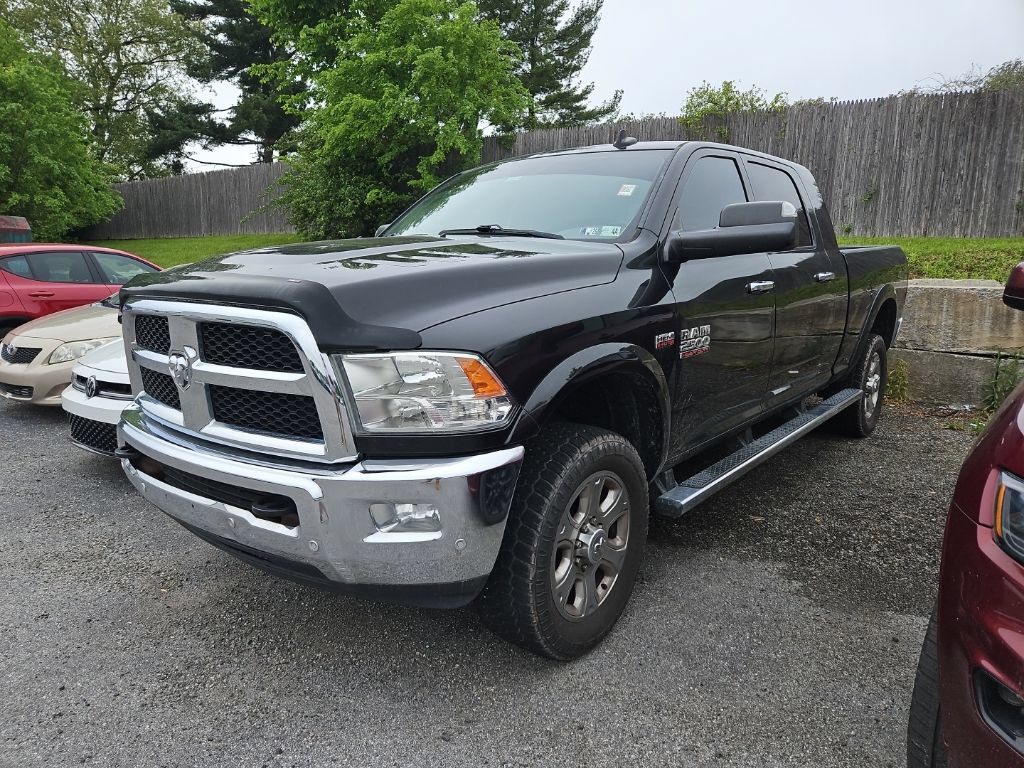 Used 2017 RAM 2500 SLT w/ Luxury Group AWD/4WD image 4