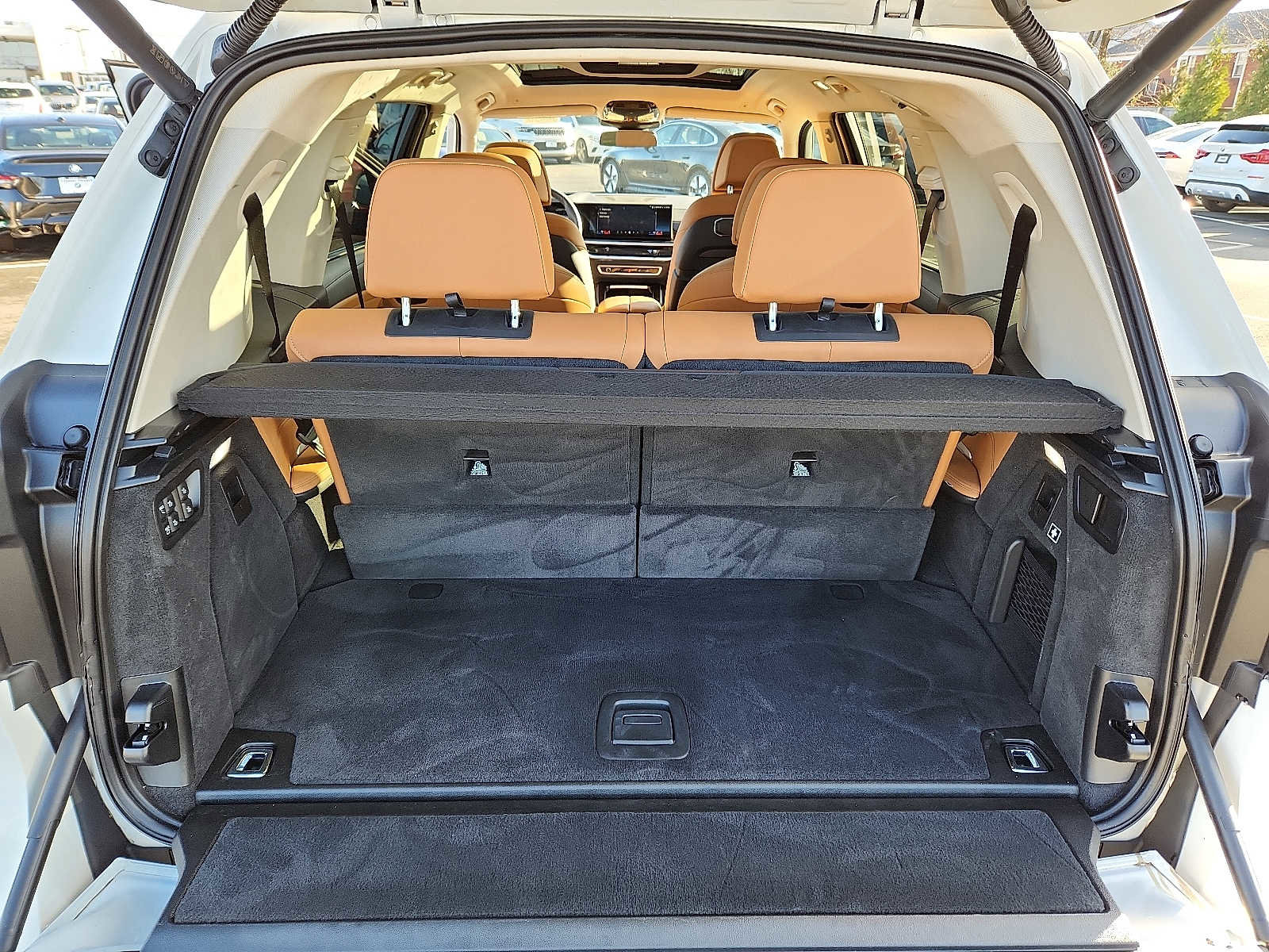 Certified 2024 BMW X7 xDrive40i image 26