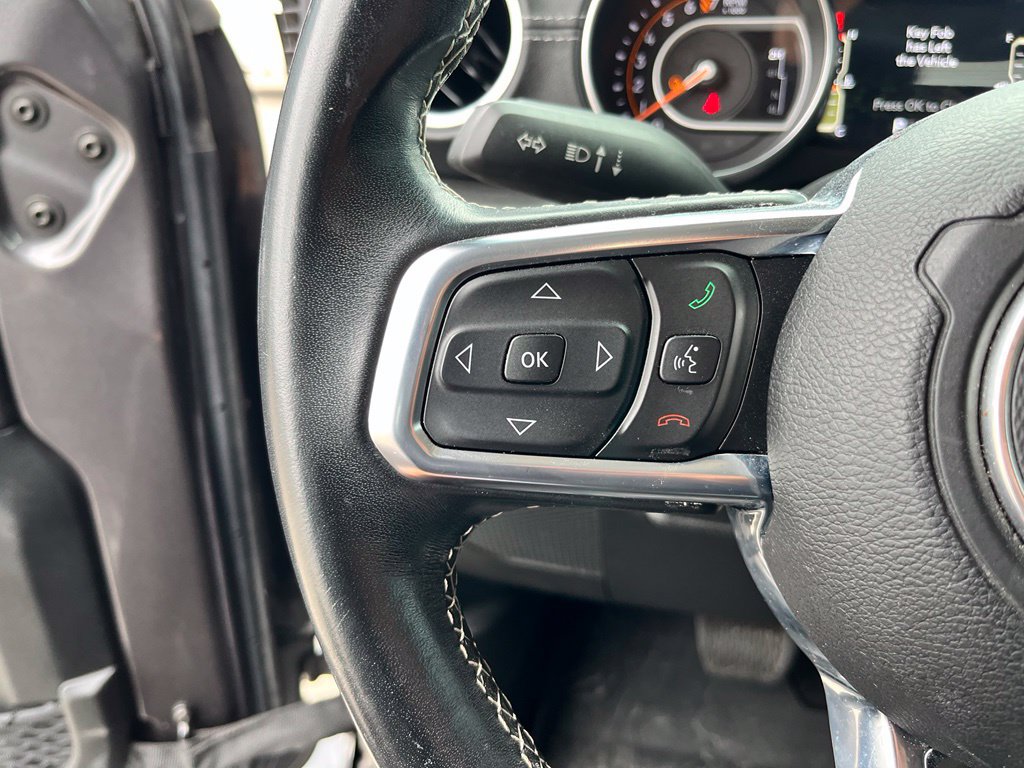 Used 2020 Jeep Gladiator Overland AWD/4WD image 25