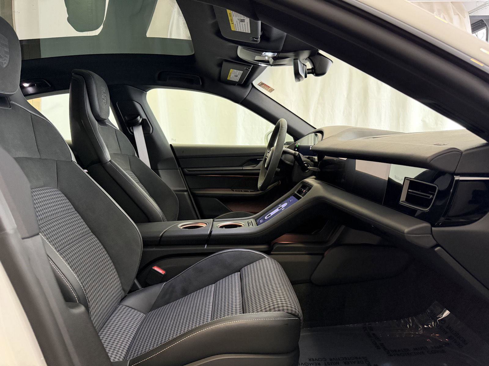 Certified 2025 Porsche Taycan image 16