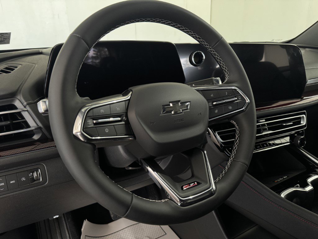 New 2026 Chevrolet Traverse Z71 image 25