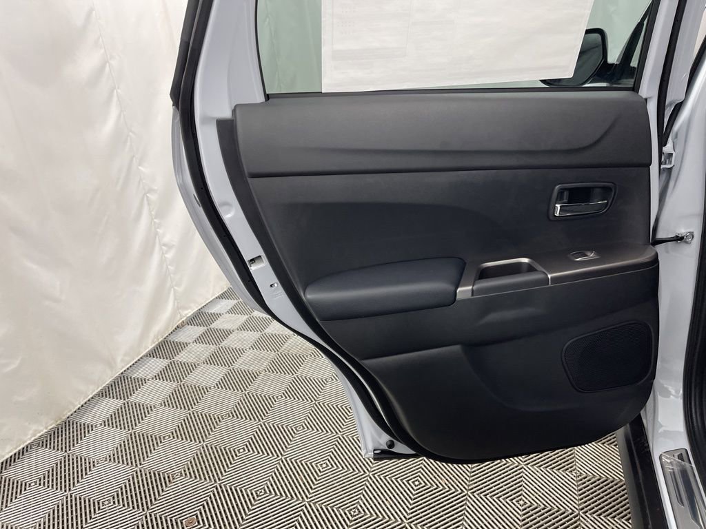 New 2026 Mitsubishi Outlander Sport ES image 28
