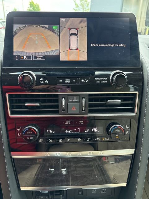 Used 2023 Nissan Armada Platinum w/ Captain's Chairs Package AWD/4WD image 9