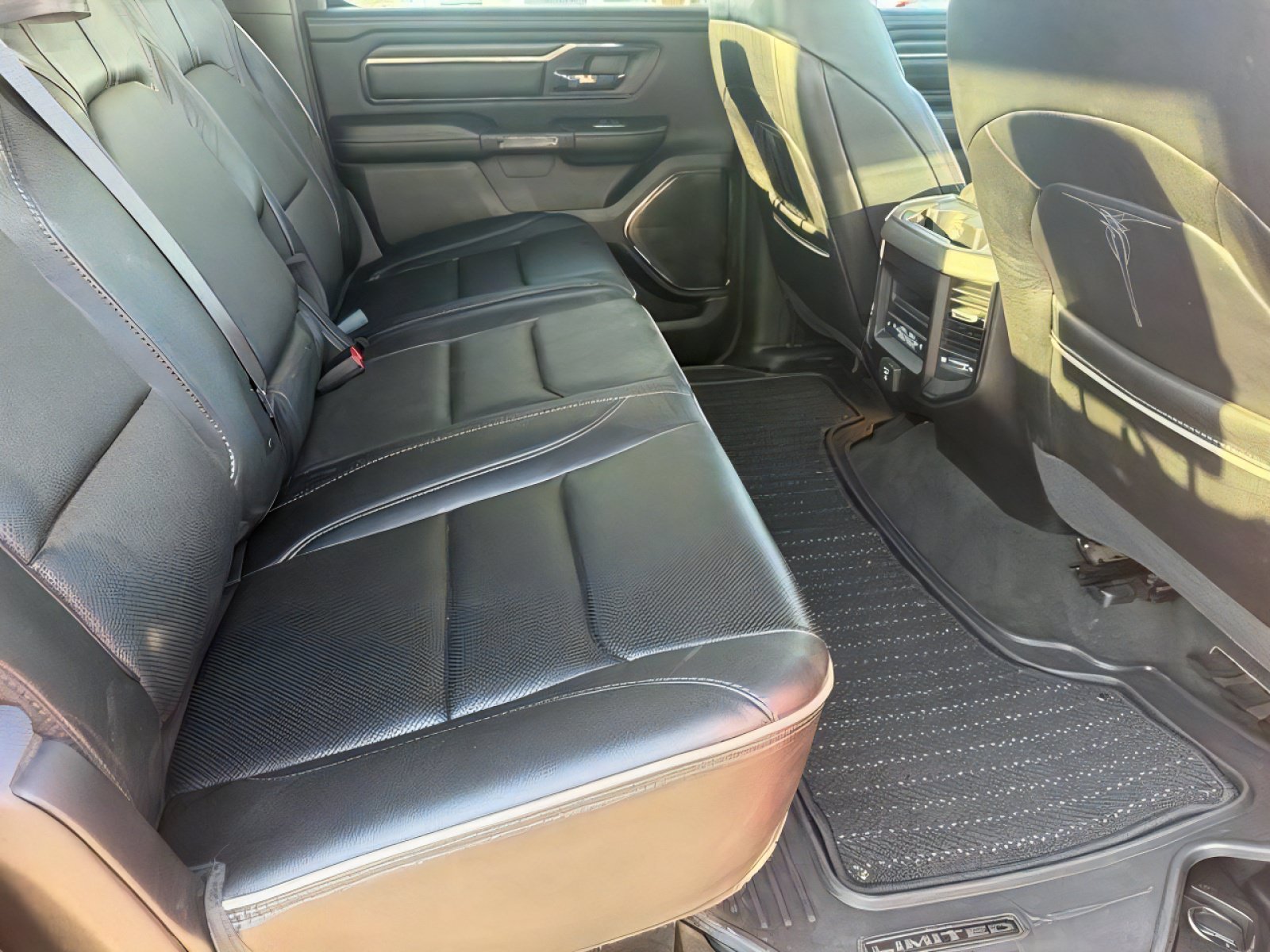 Used 2022 RAM 1500 Limited AWD/4WD image 14
