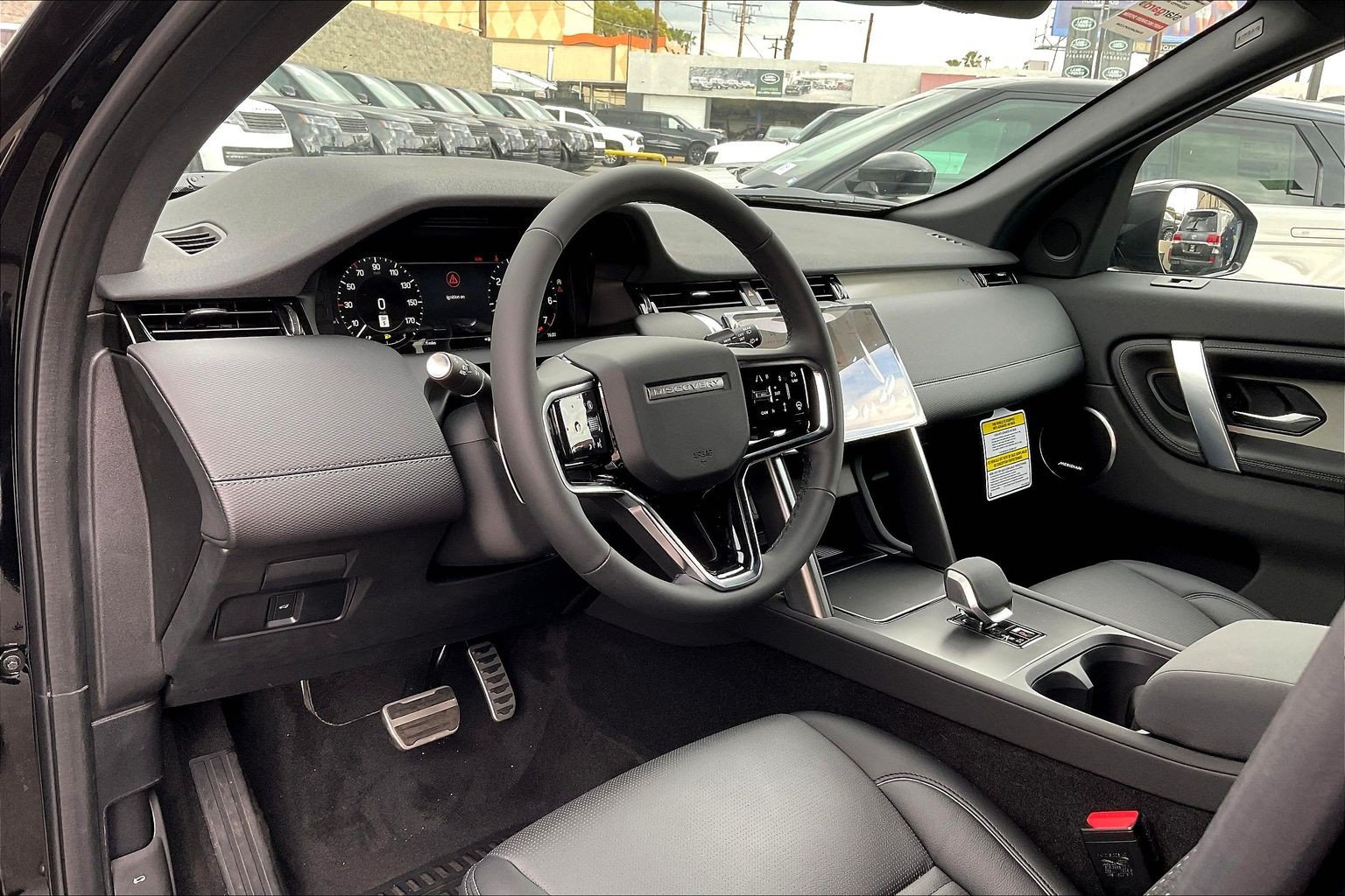 New 2026 Land Rover Discovery Sport Landmark AWD/4WD image 10