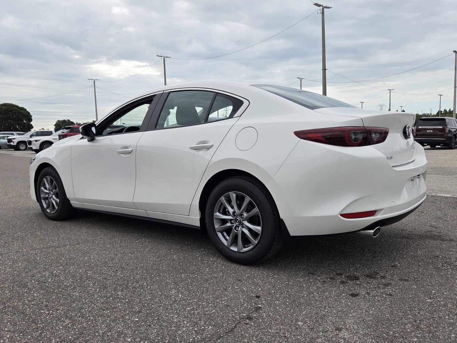 New 2026 MAZDA MAZDA3 s FWD image 5