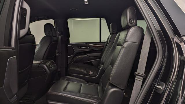 Used 2023 Cadillac Escalade Luxury w/ LPO, Floor Liner Package image 16