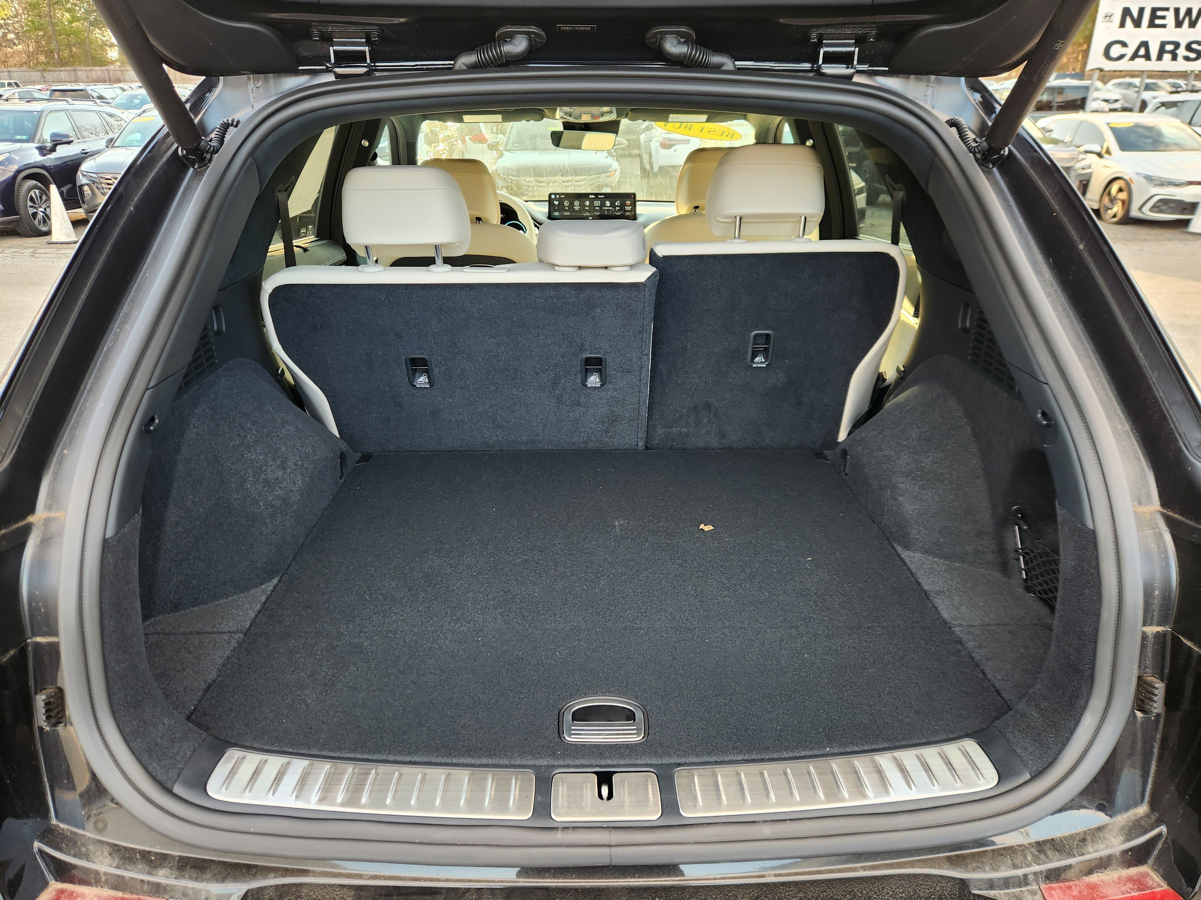 Used 2025 Genesis Electrified GV70 Advanced w/ Prestige Package image 20