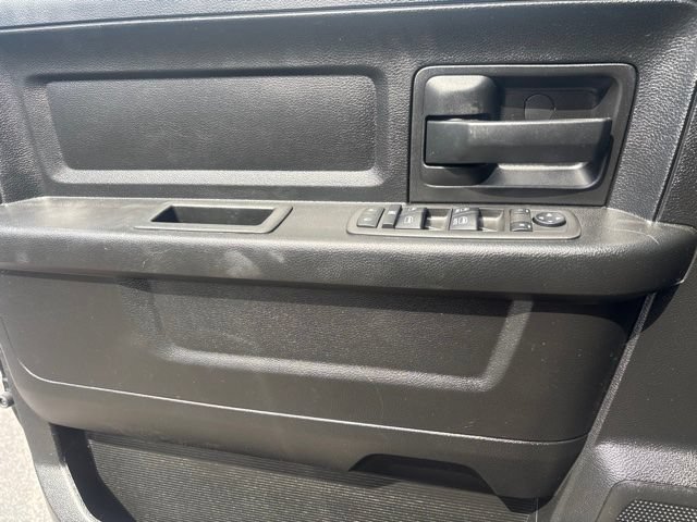 Used 2021 RAM 1500 Express w/ Wheel & Sound Group AWD/4WD image 9
