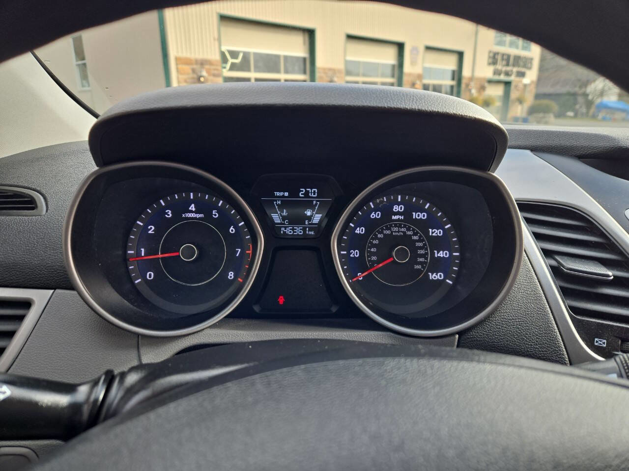 Used 2016 Hyundai Elantra SE FWD image 22