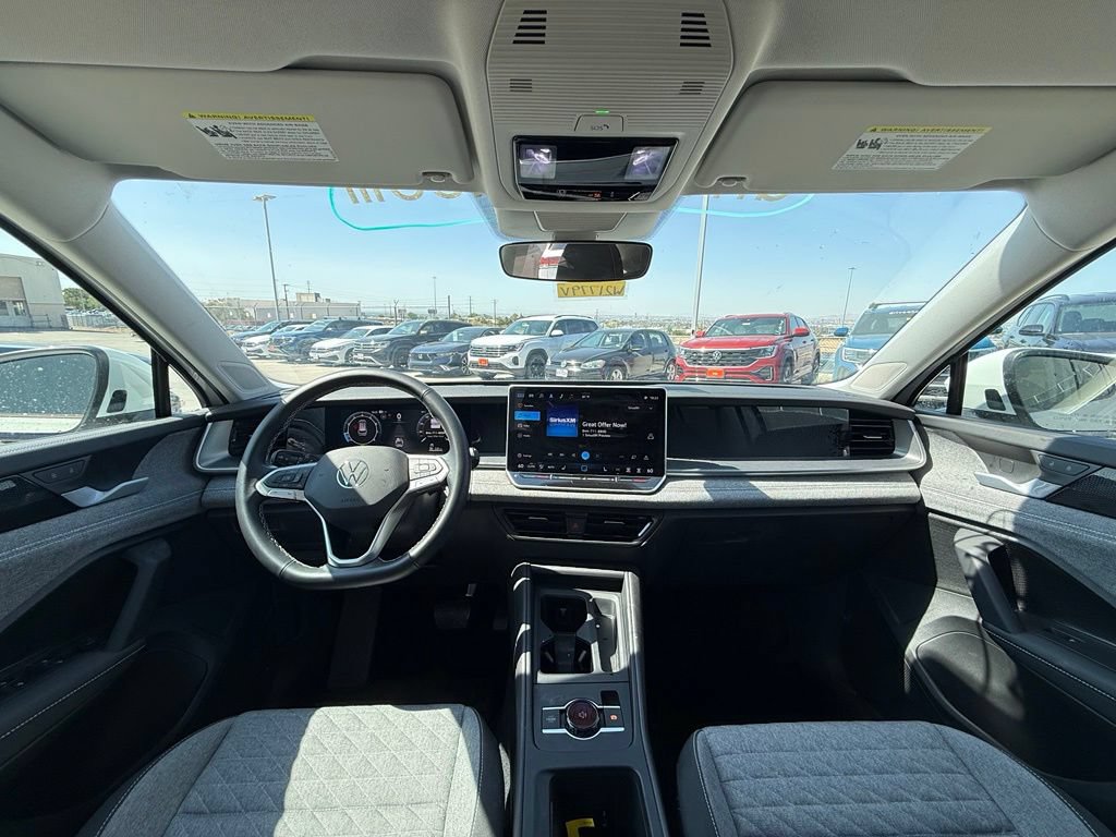 Certified 2025 Volkswagen Tiguan S FWD image 15