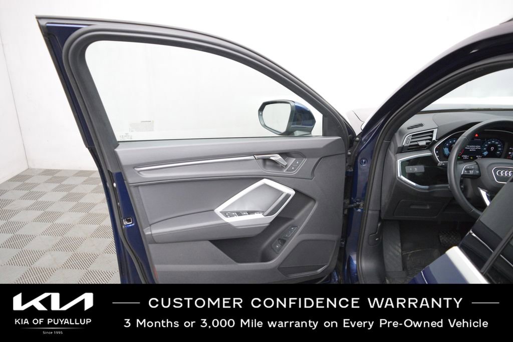 Used 2022 Audi Q3 2.0T Premium Plus image 9