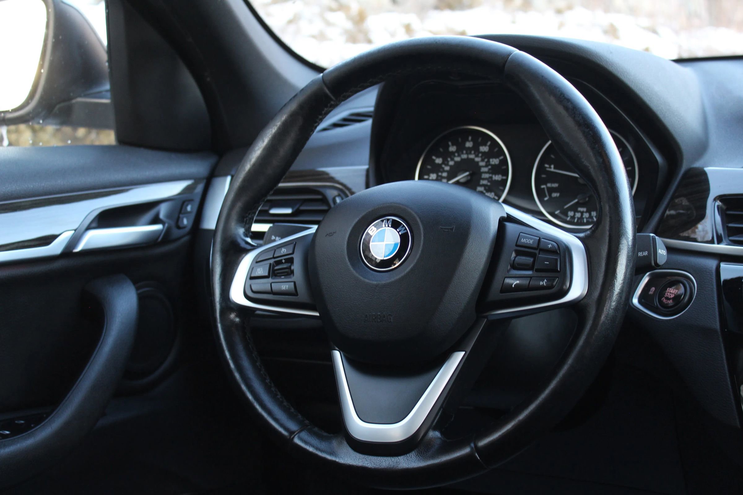 Used 2017 BMW X1 xDrive28i AWD/4WD image 20