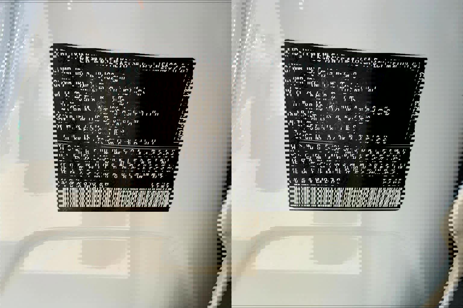 Used 2023 Volkswagen Tiguan SE image 34