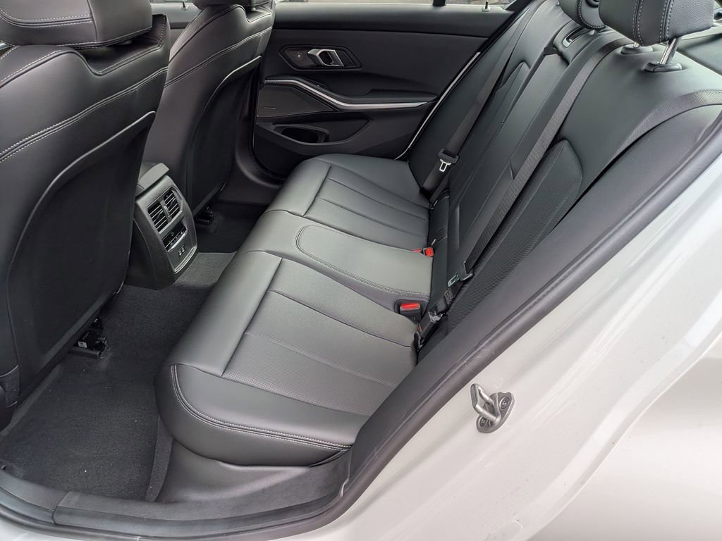New 2026 BMW 330i Sedan image 35