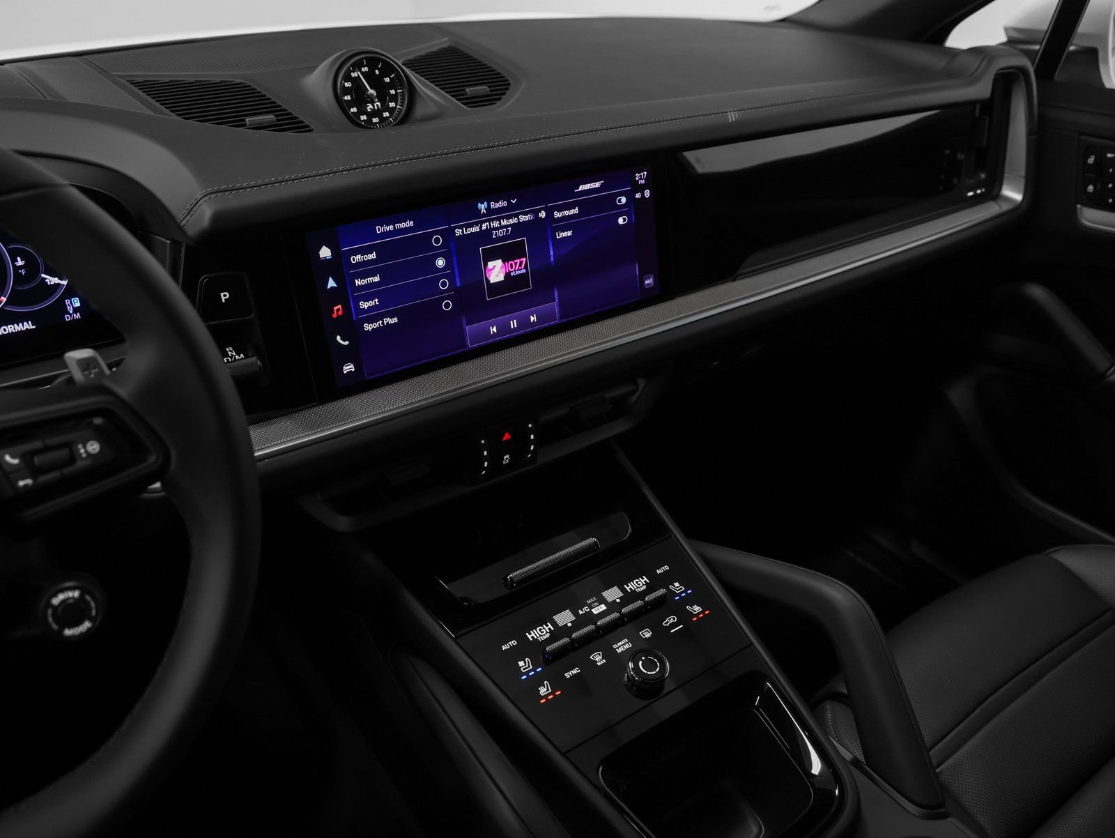 New 2026 Porsche Cayenne Coupe AWD/4WD image 35