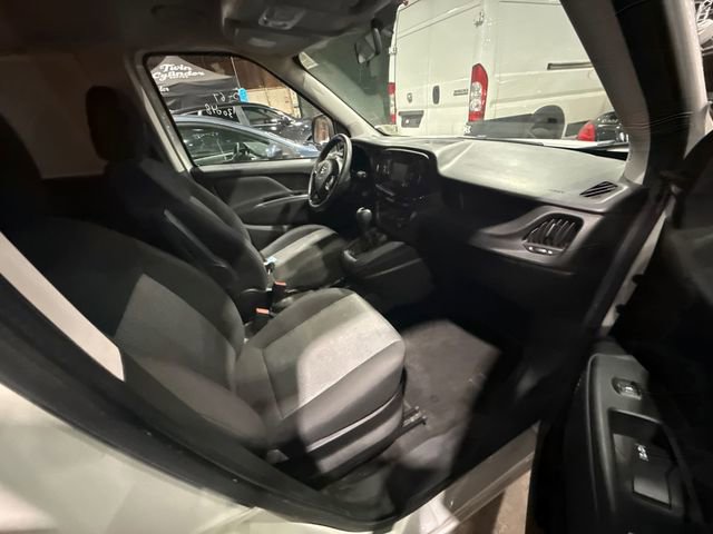 Used 2022 RAM ProMaster City Tradesman FWD image 8