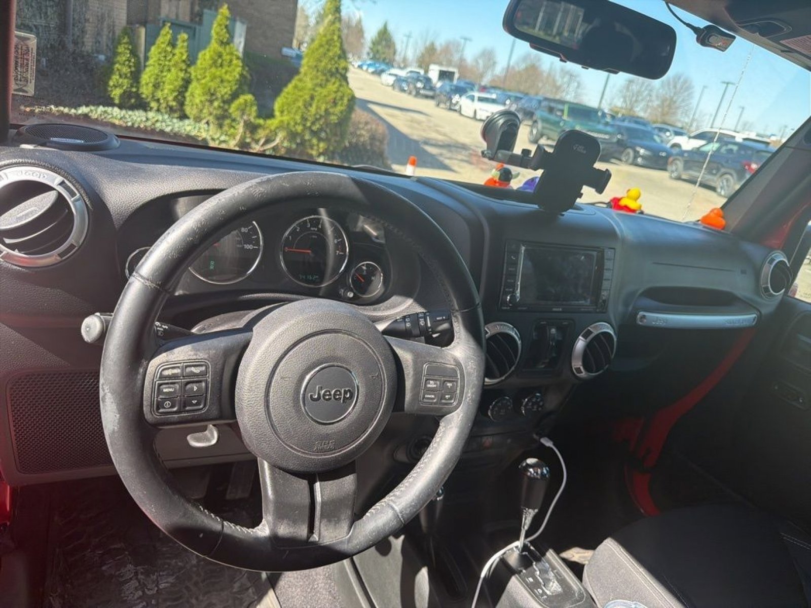 Used 2017 Jeep Wrangler Unlimited Sahara w/ Connectivity Group image 18