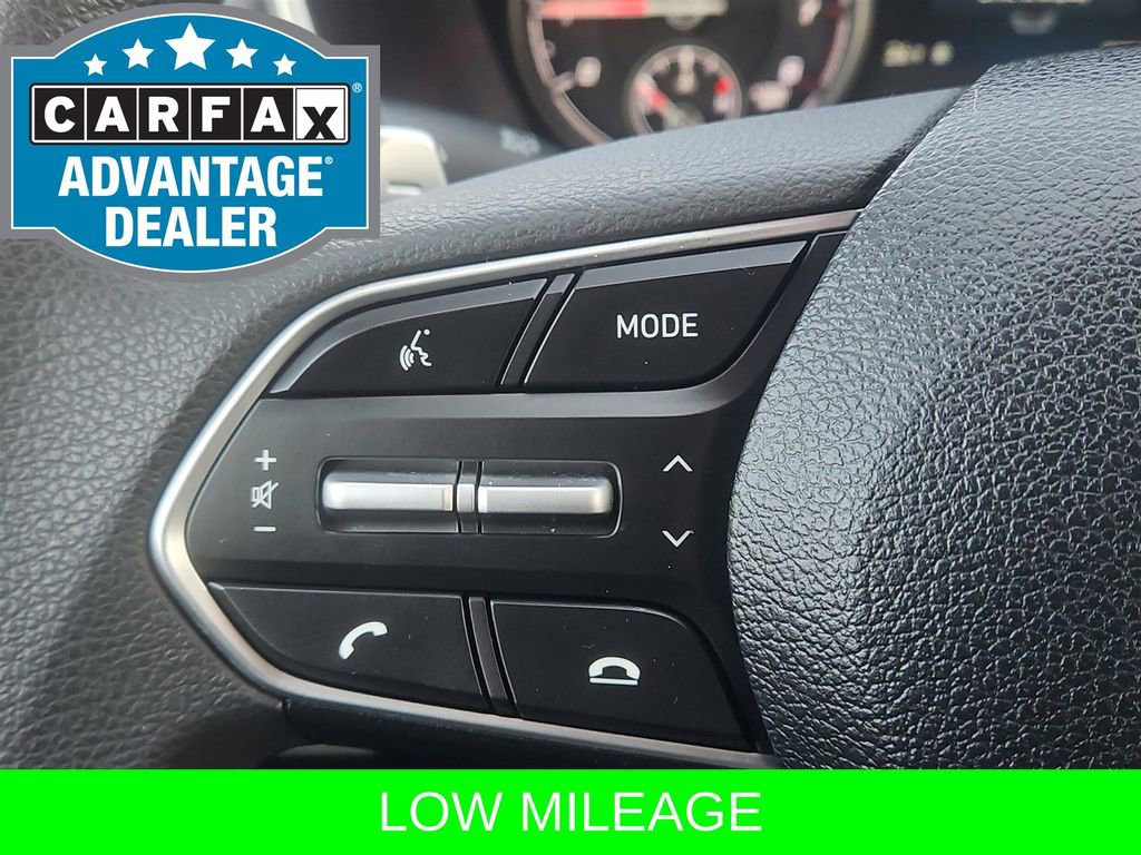 Used 2022 Hyundai Santa Fe SE AWD/4WD image 16