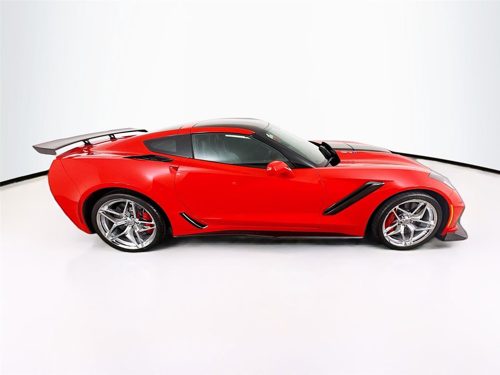 Used 2019 Chevrolet Corvette ZR1 RWD image 29