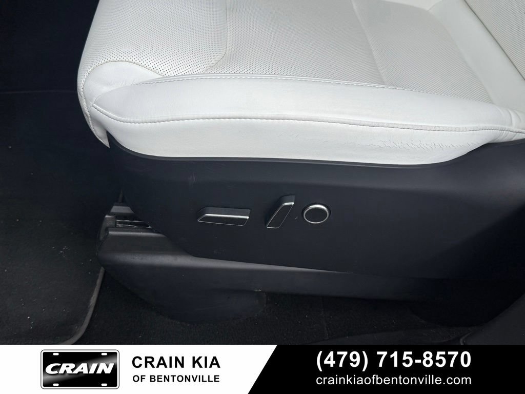 Used 2022 Tesla Model X AWD/4WD image 12