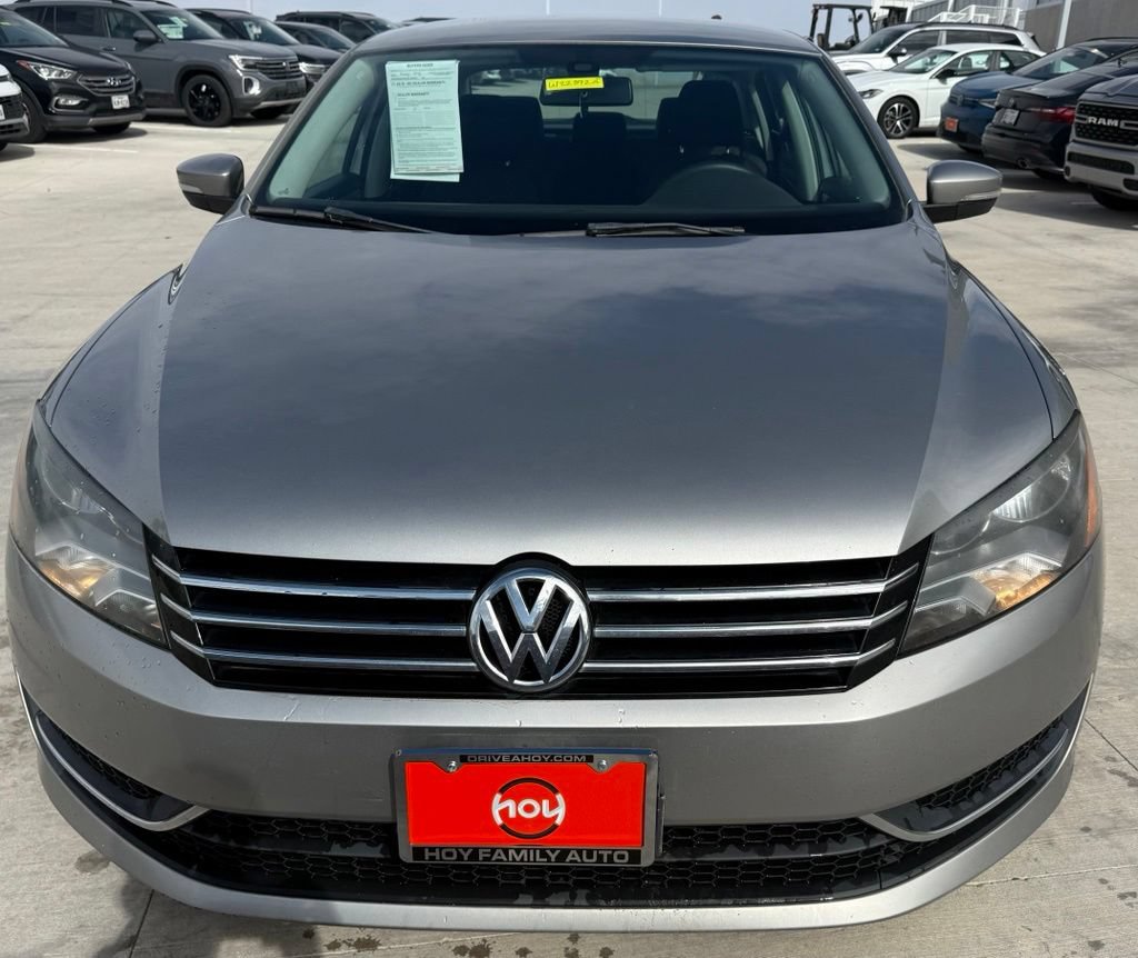 Used 2013 Volkswagen Passat 2.5 S FWD image 4