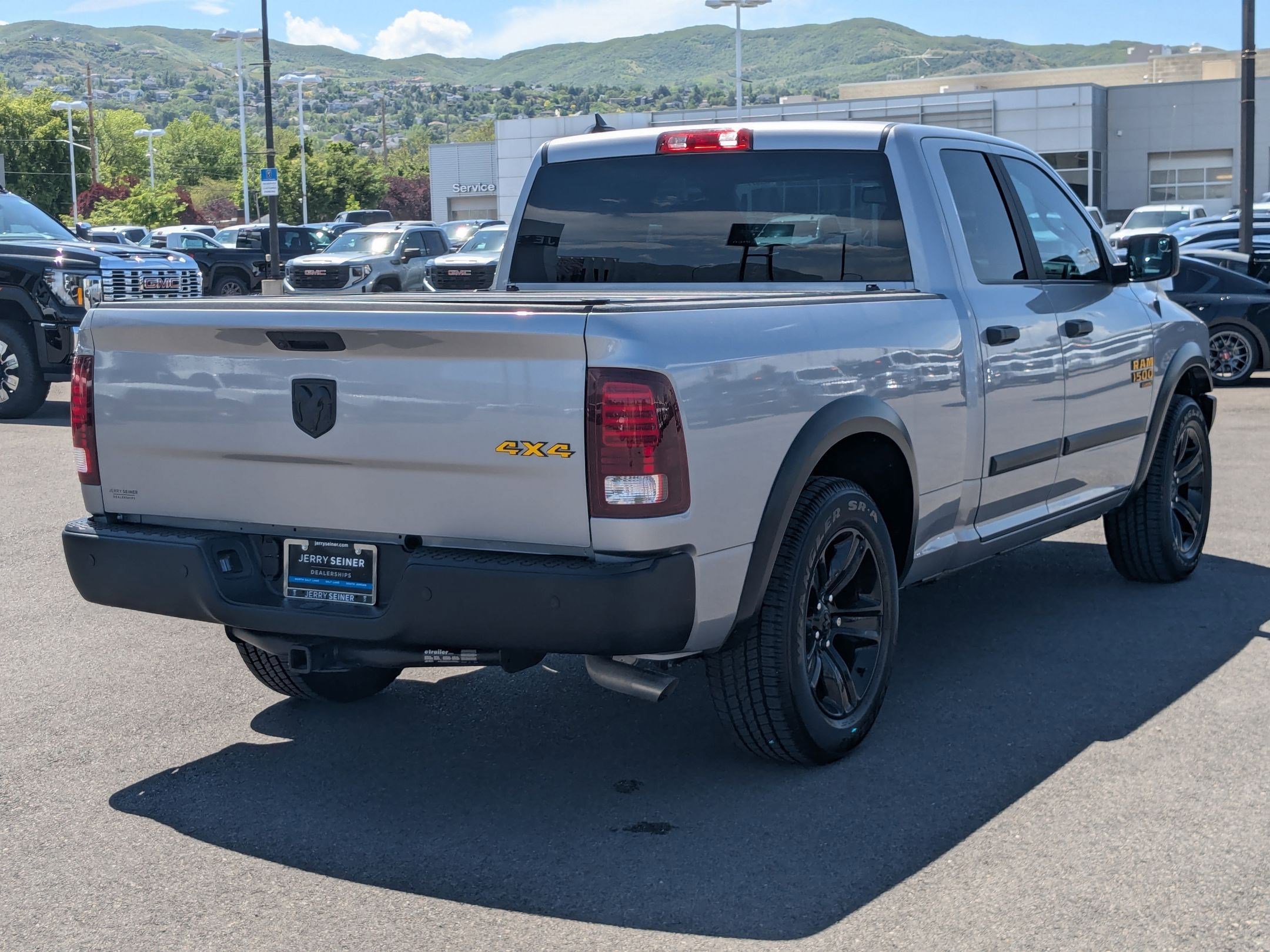 Used 2024 RAM 1500 Classic Warlock w/ Electronics Group AWD/4WD image 5