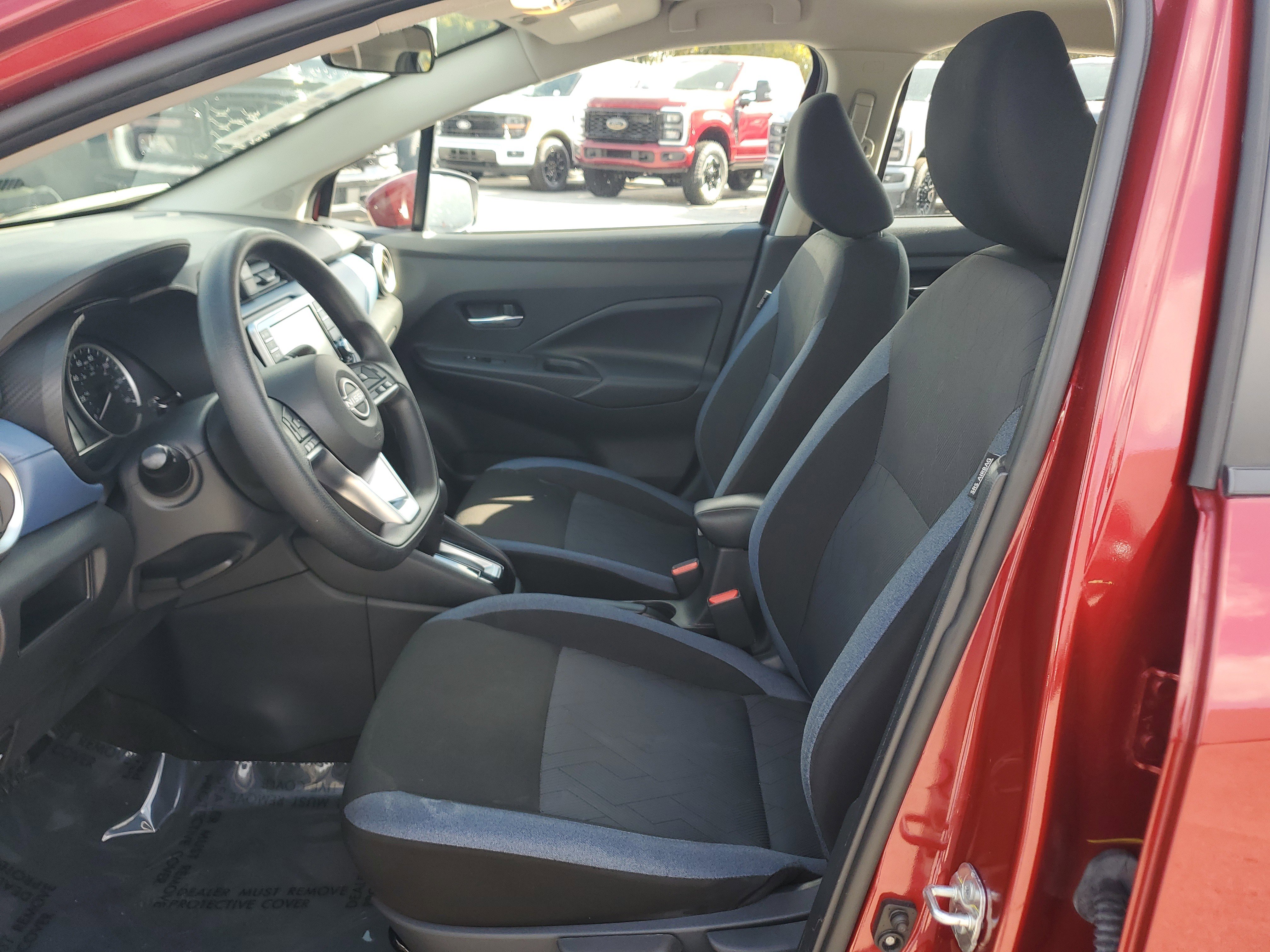 Certified 2025 Nissan Versa SV image 11