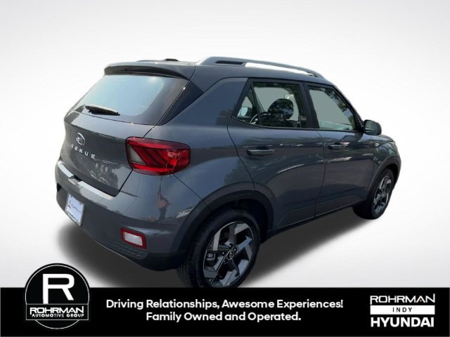 New 2026 Hyundai Venue SEL FWD image 9