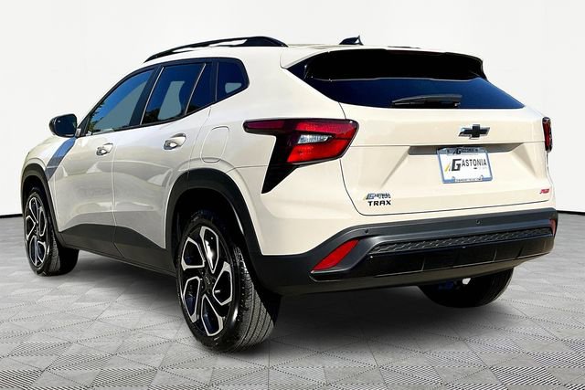 New 2026 Chevrolet Trax RS w/ Driver Confidence Package image 4