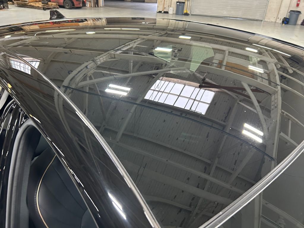 Used 2023 Toyota Crown Limited image 28