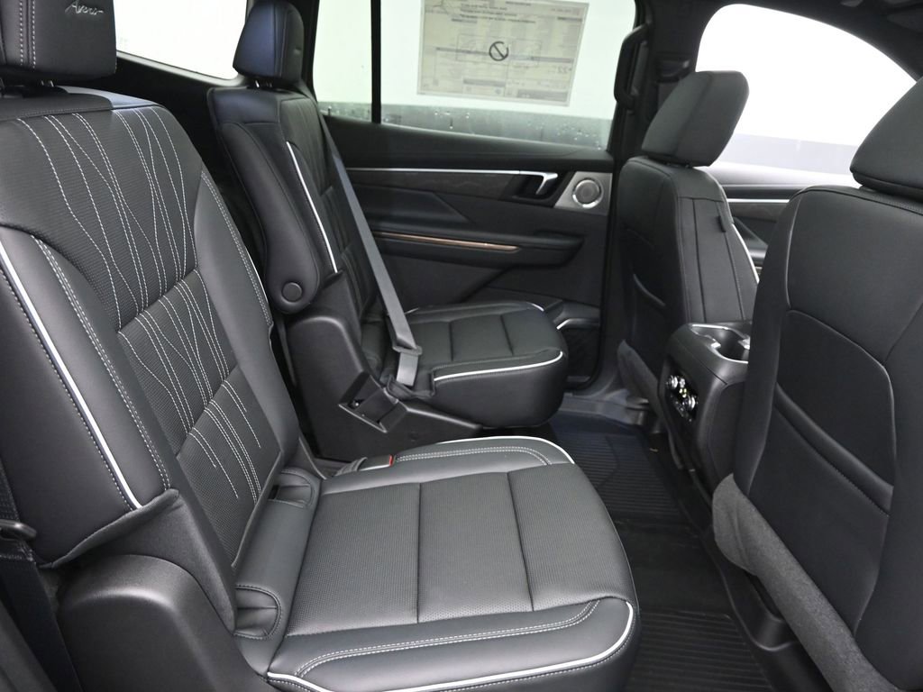 New 2026 Buick Enclave Avenir w/ Super Cruise Package image 7