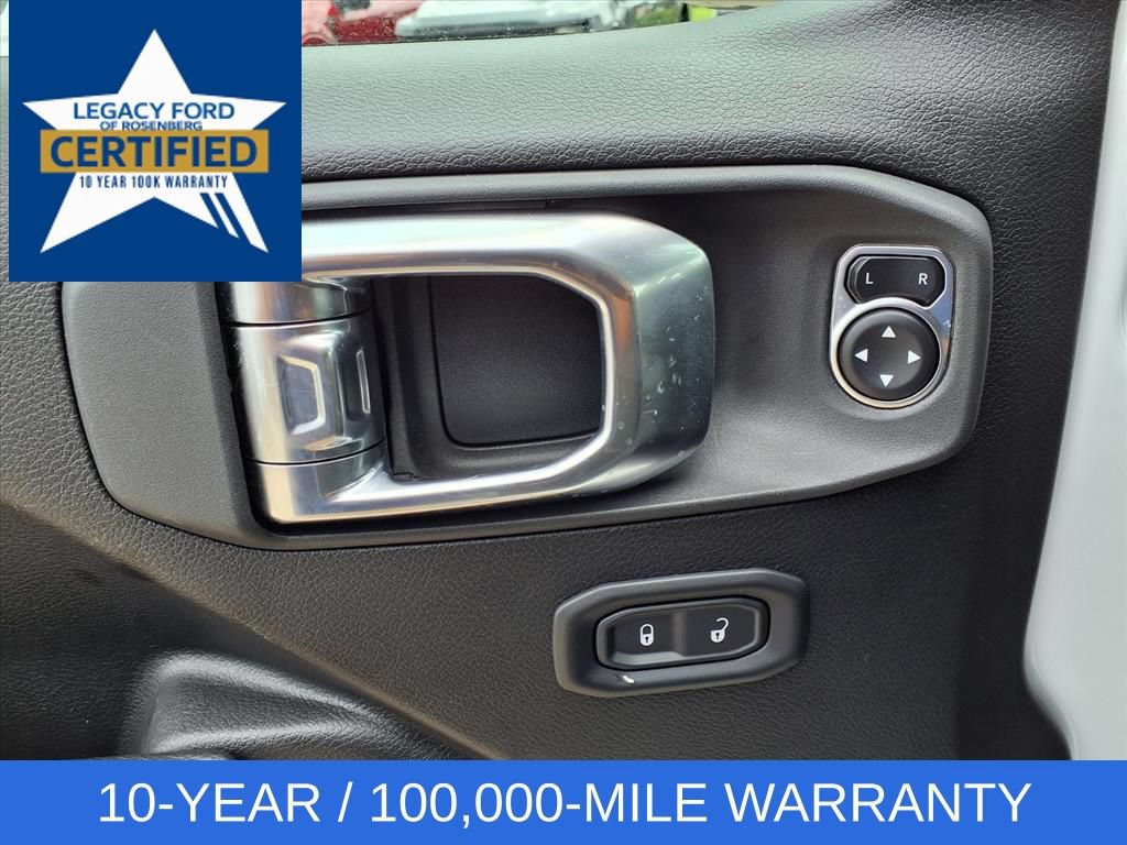 Used 2026 Jeep Wrangler Unlimited Rubicon AWD/4WD image 24